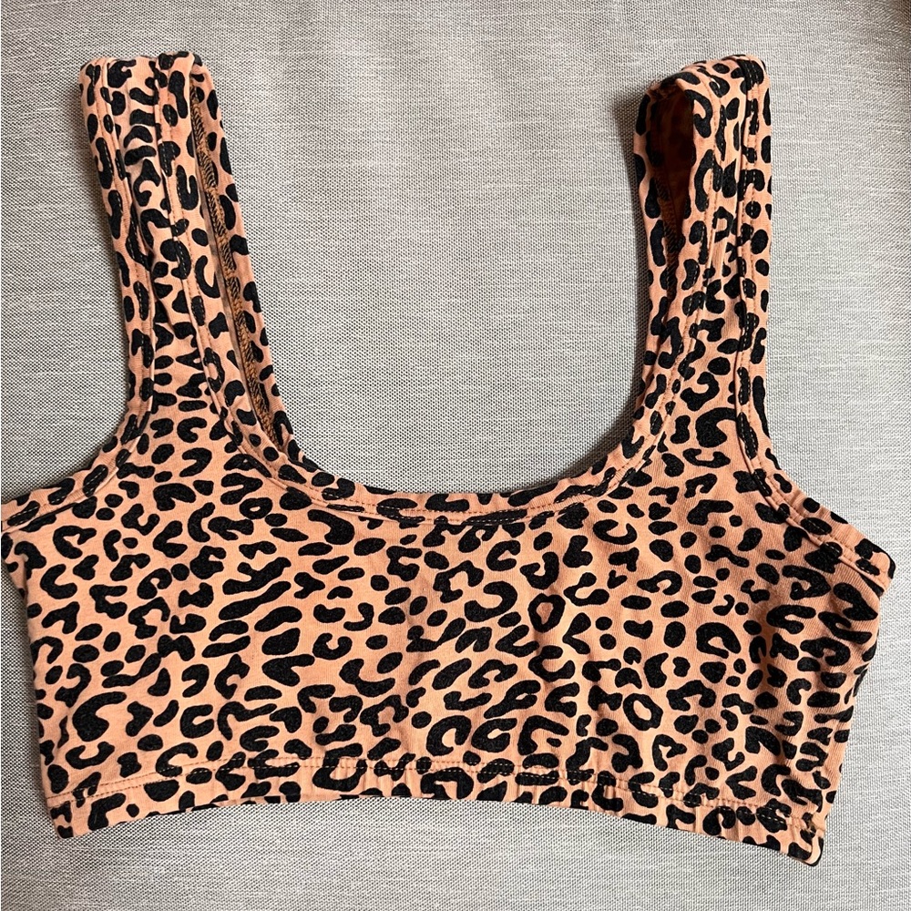 ARQ wide strap bra in leopard print